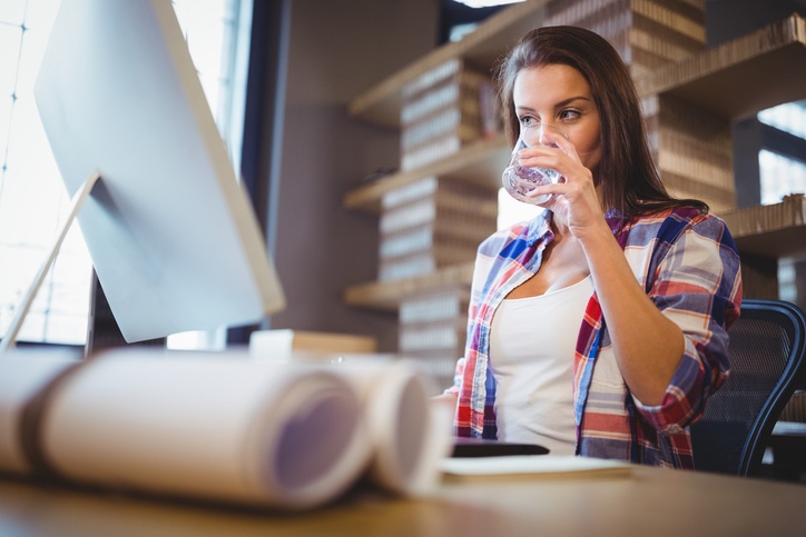 7 Tips for Staying Hydrated at Work