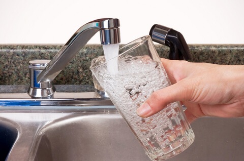 How to Deal with Chlorine in Tap Water